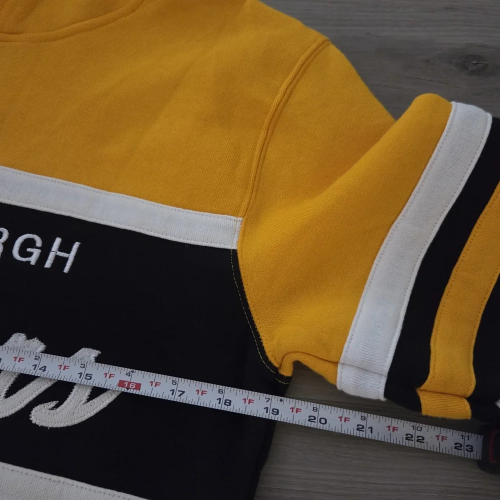 Youth Pittsburgh Steelers Hoodie Mitchell‎ & Ness Throwbacks Size LARGE